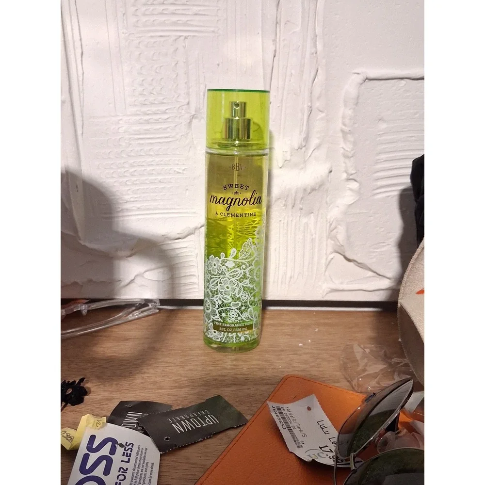 Sweet Magnolia & Clementine Fine Body Mist full-size Bath and Body Works Rare